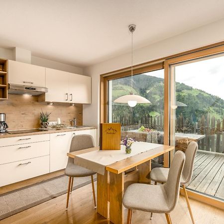 Tratterhof Apartments Vallarga Bagian luar foto