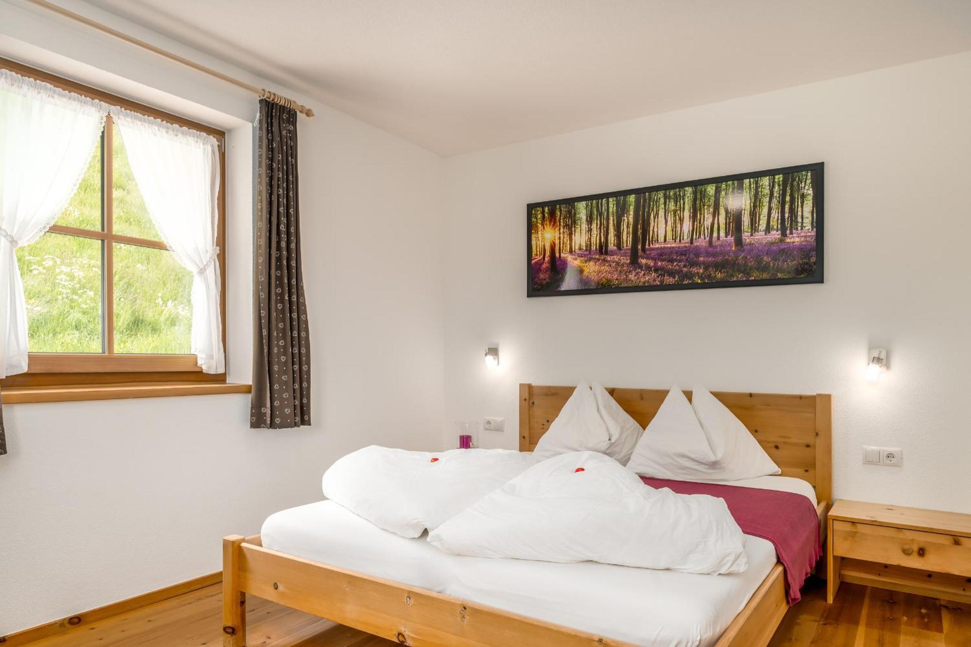 Tratterhof Apartments Vallarga Bagian luar foto