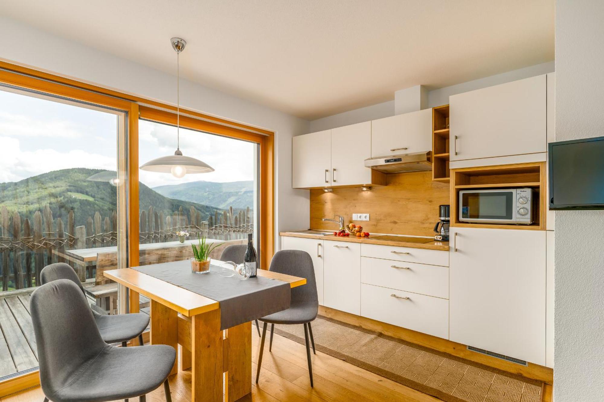 Tratterhof Apartments Vallarga Bagian luar foto