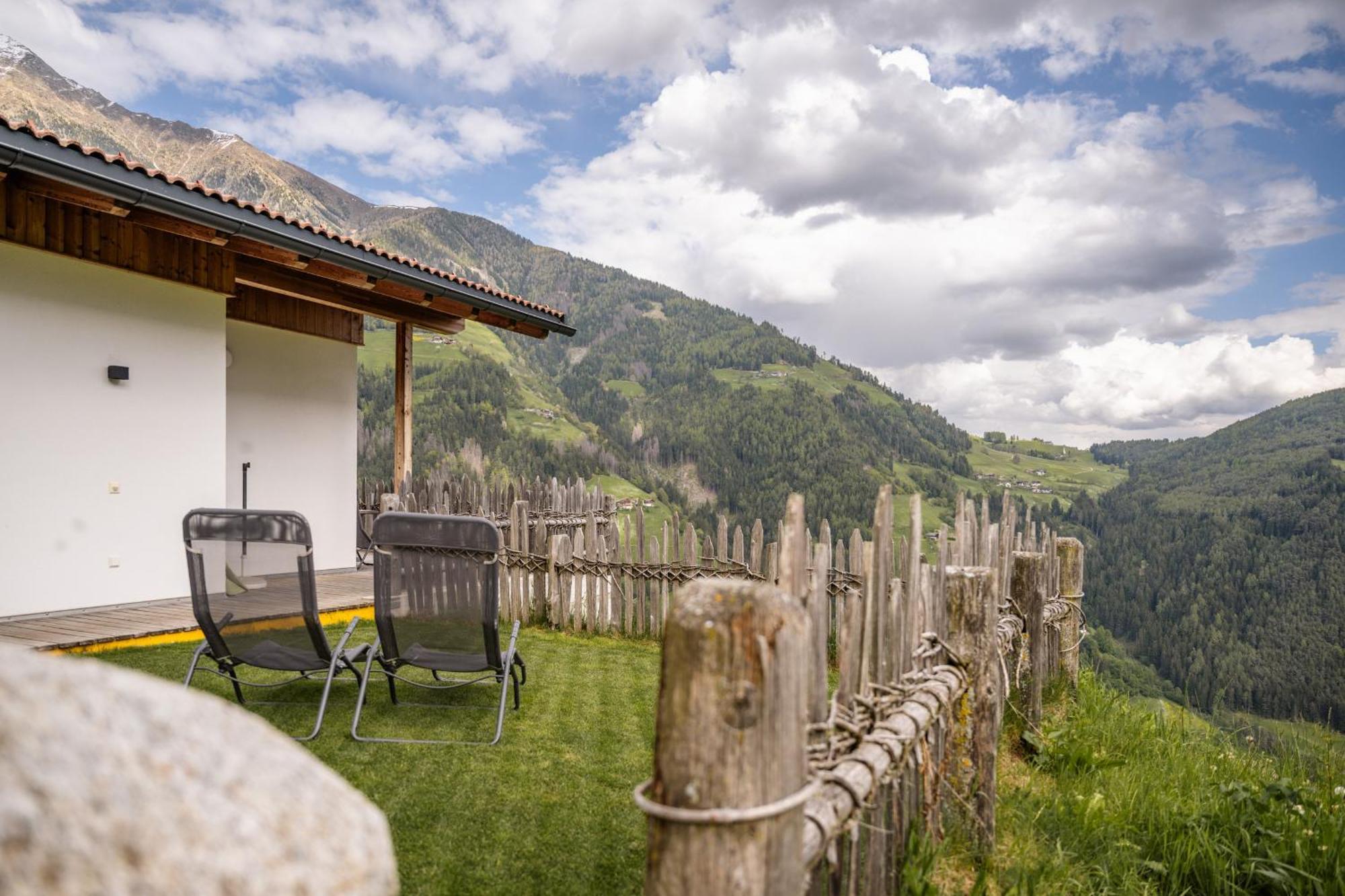 Tratterhof Apartments Vallarga Bagian luar foto
