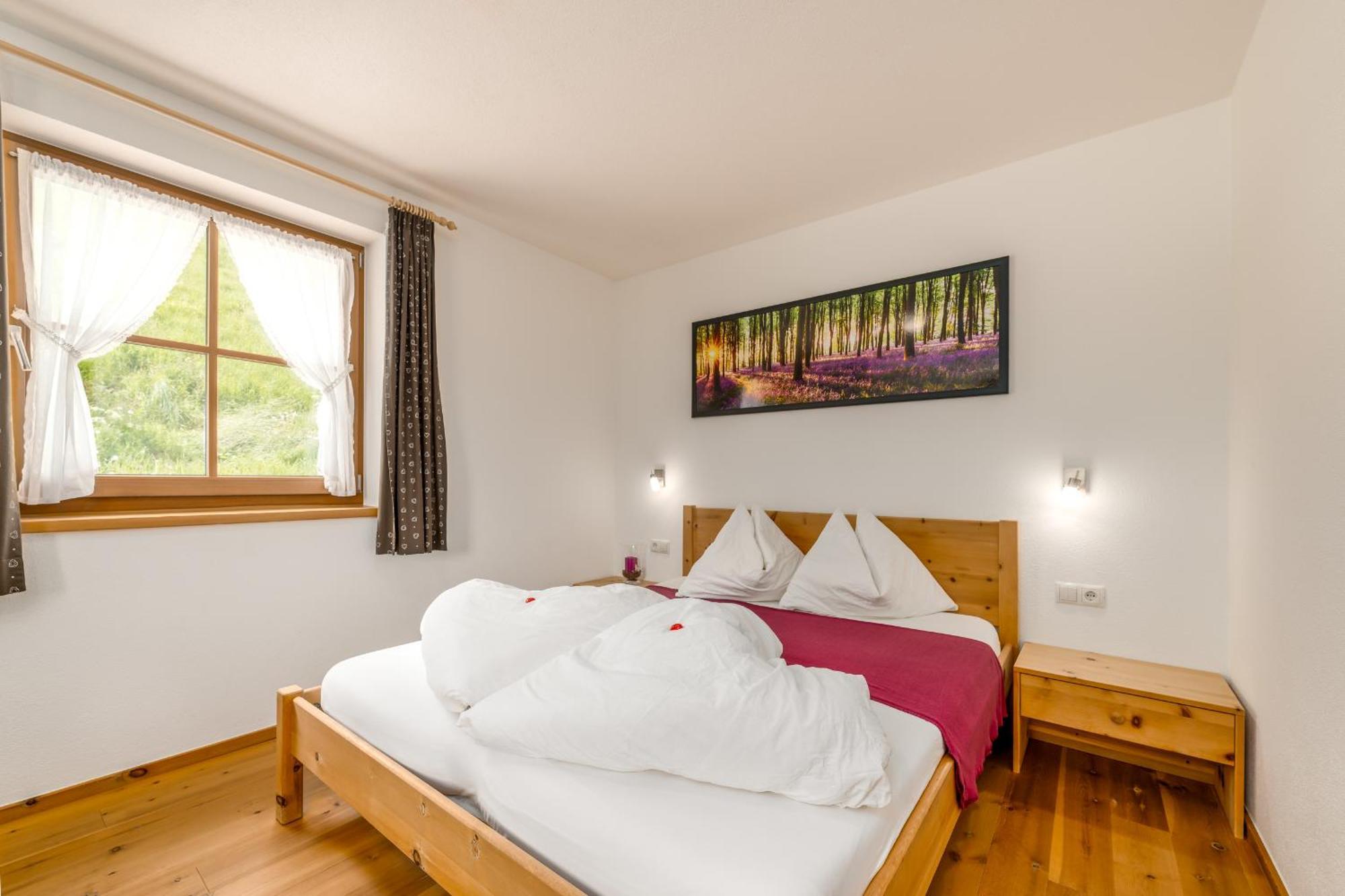 Tratterhof Apartments Vallarga Bagian luar foto