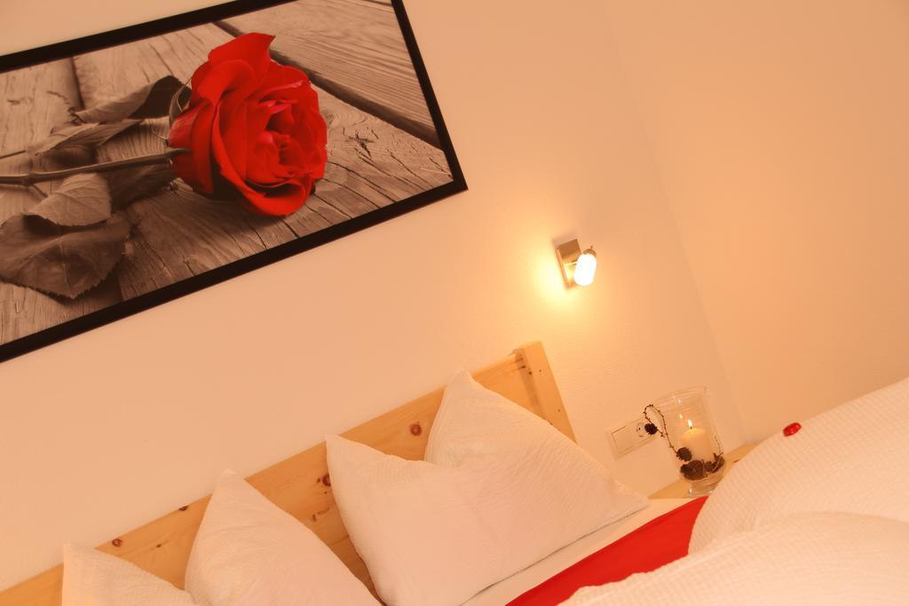 Tratterhof Apartments Vallarga Bagian luar foto